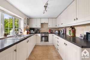 Photo 21- click for photo gallery